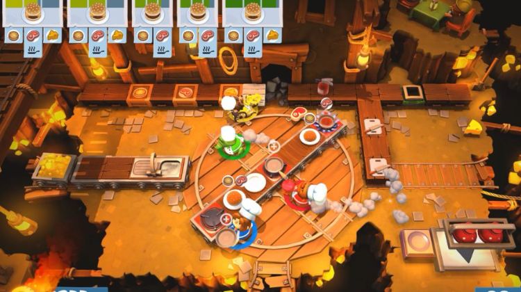 overcooked spinning table gameplay